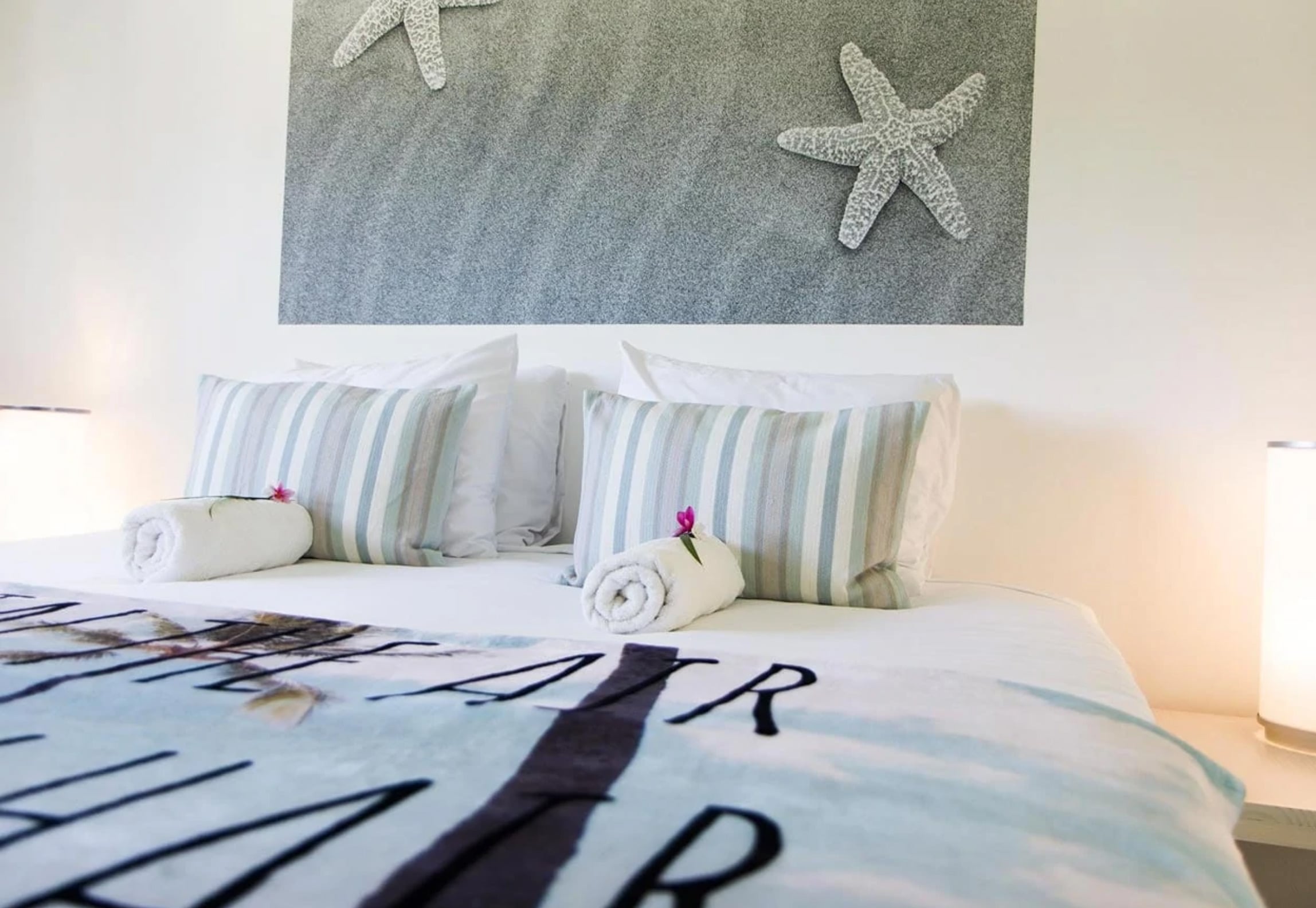 The rooms — ensuite · AC · 100% cotton