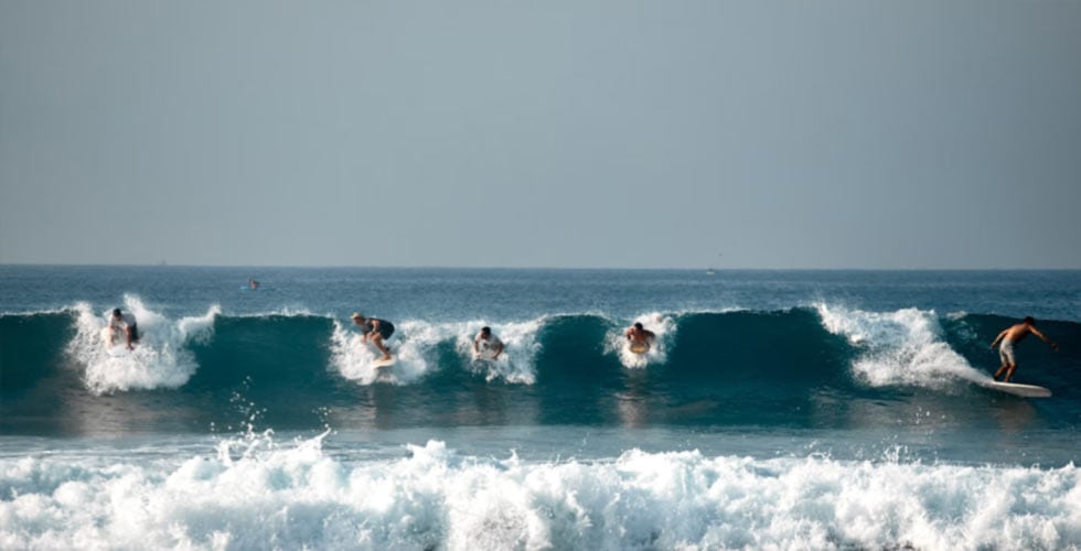 Sri Lanaka Surfing